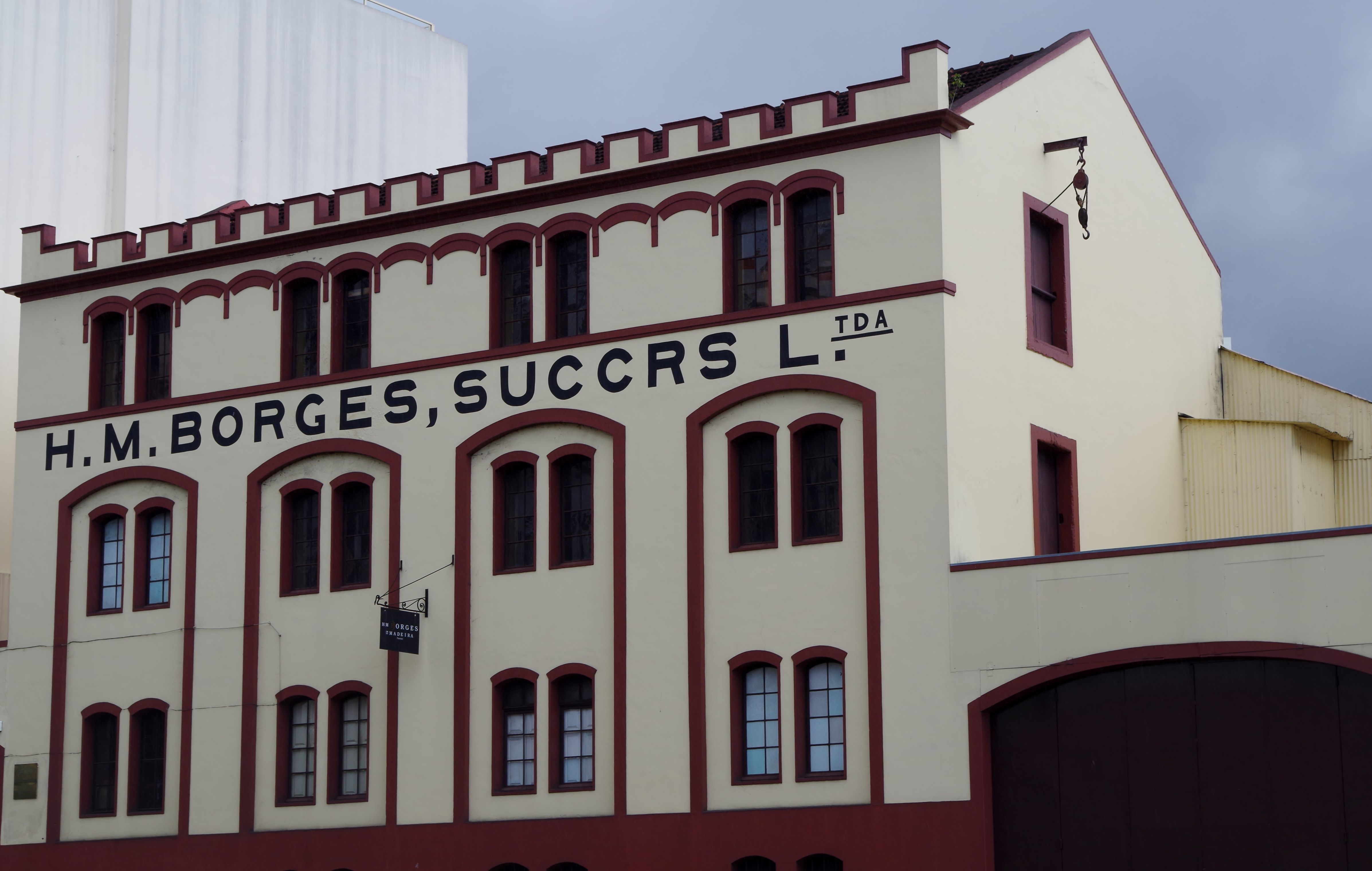 Borges building