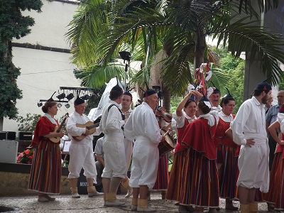 Wine festival dancing